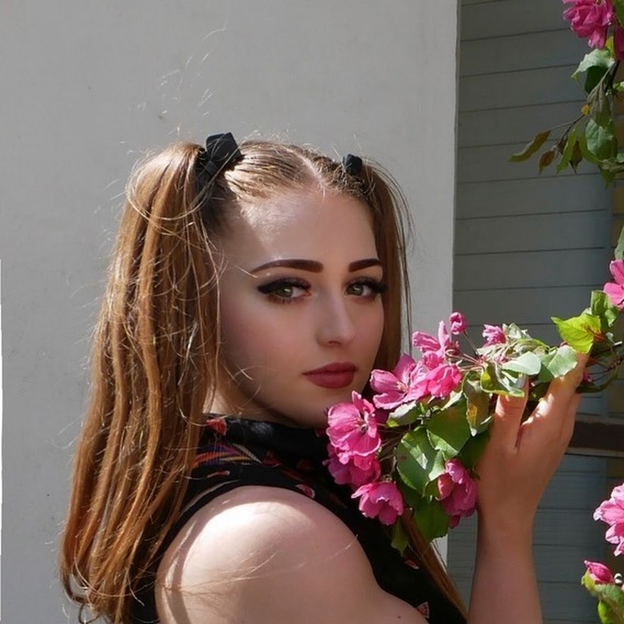 MUSCLE BARBIE YouTube