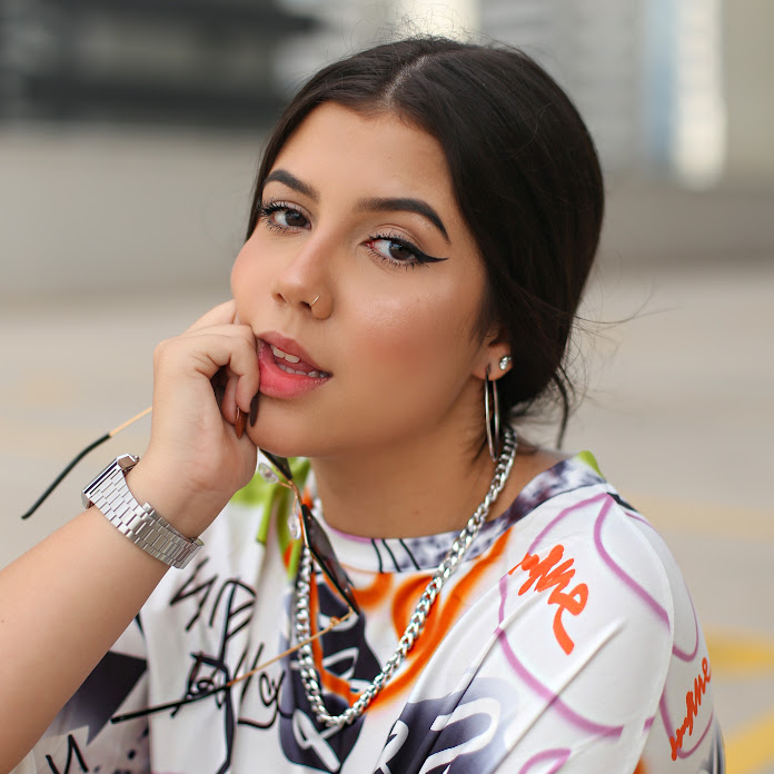 Luiza Parente Net Worth & Earnings (2025)