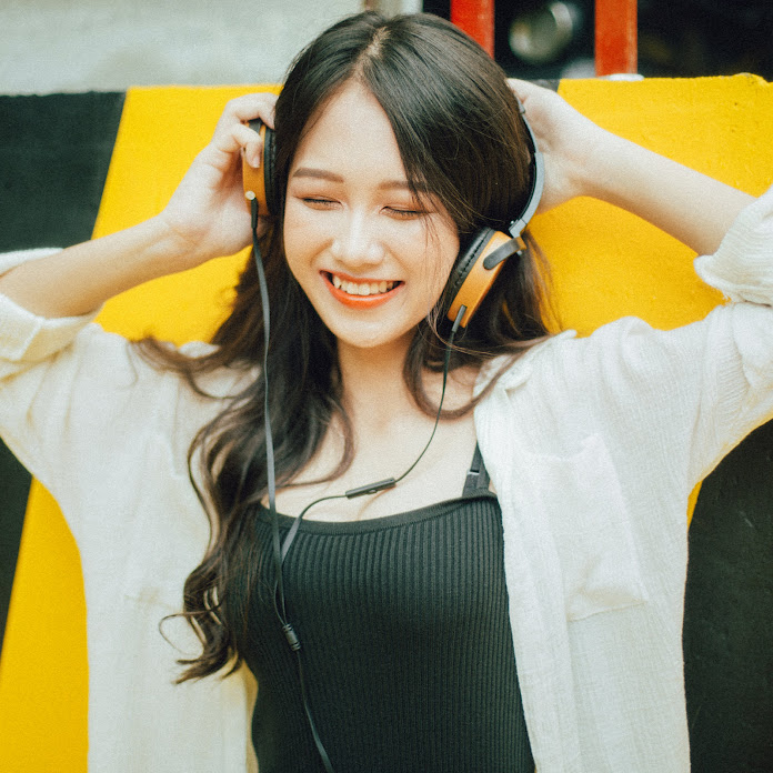 Jenny Remix Net Worth & Earnings (2025)