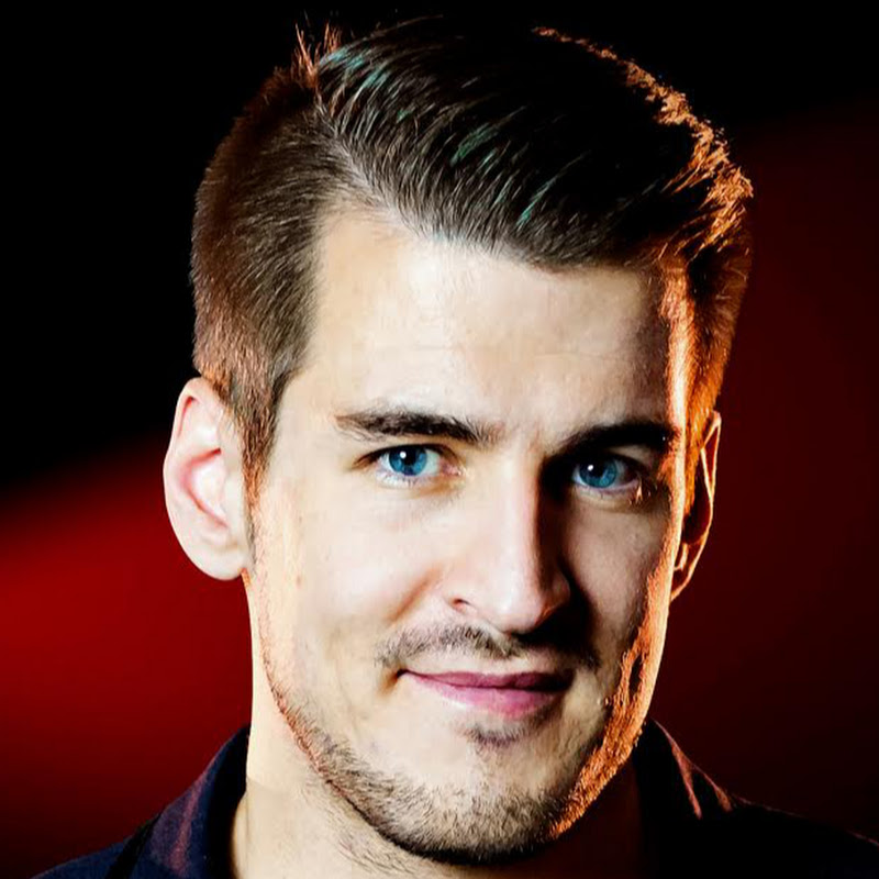 Znalezione obrazy dla zapytania piotr izak skowyrski