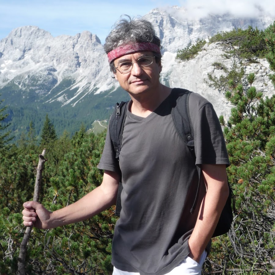 carlo rovelli - YouTube