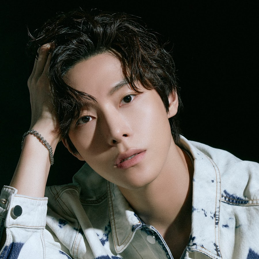 Baek Ji Woong Official - YouTube