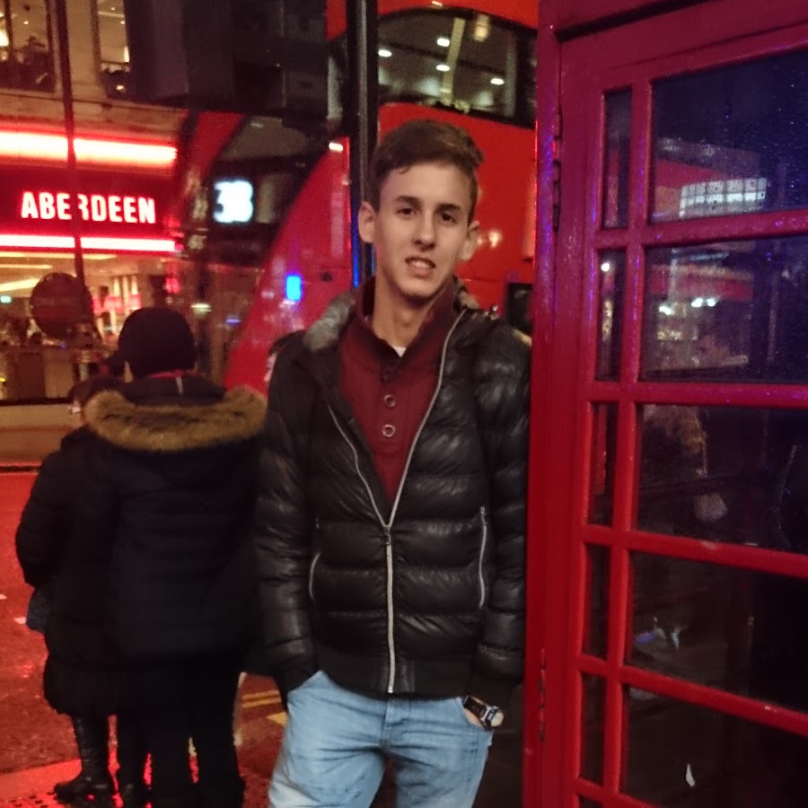 Martin Hujer - YouTube