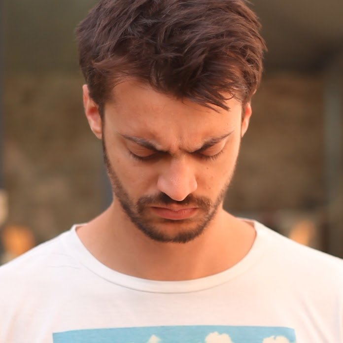 Hugo Lisoir Net Worth & Earnings (2026)