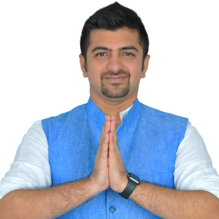 Neeraj Arora Net Worth & Earnings (2025)