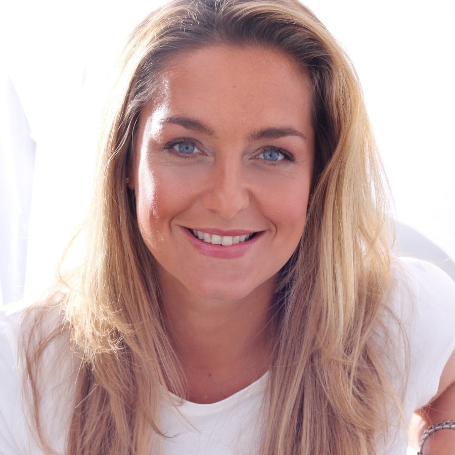 Ann-Marie Davies - YouTube