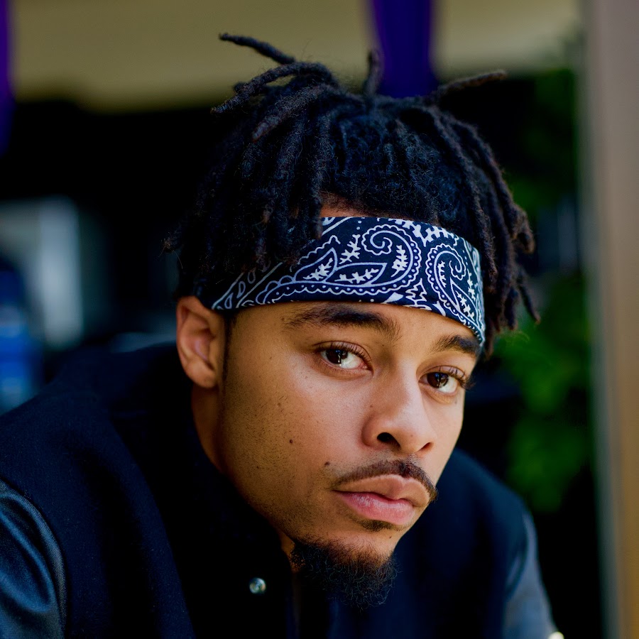 Langston Higgz - YouTube