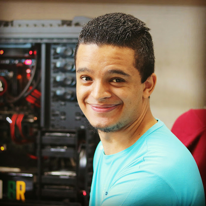 Emerson BR Net Worth & Earnings (2026)