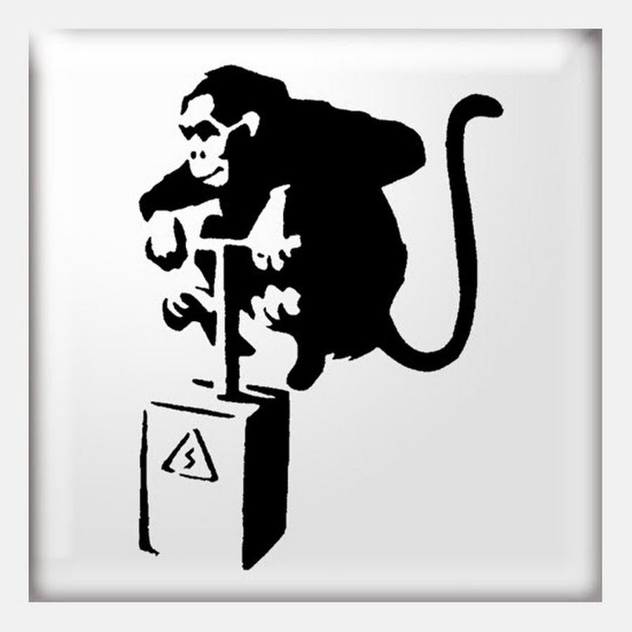 Обезьяна с гранатой картинки. Трафаретное граффити Бэнкси. Граффити Banksy обезьяны. Бэнкси обезьян Бэнкси. Banksy трафареты