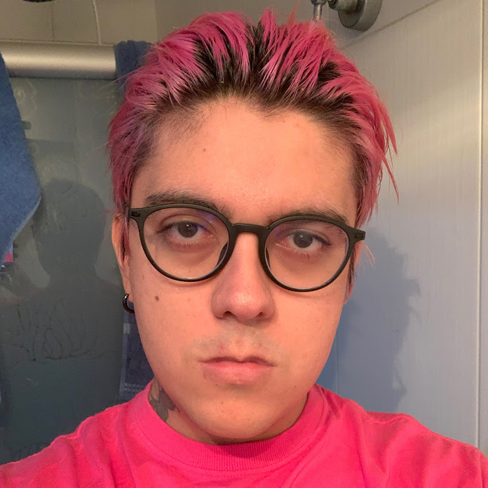 Mike Línnyker Net Worth & Earnings (2026)