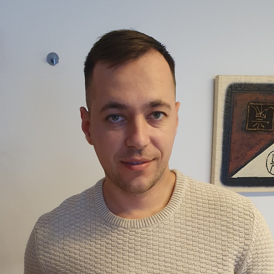 Футболка style. A style перевод. Are you who you are. A style перевод. Стили логотипов.