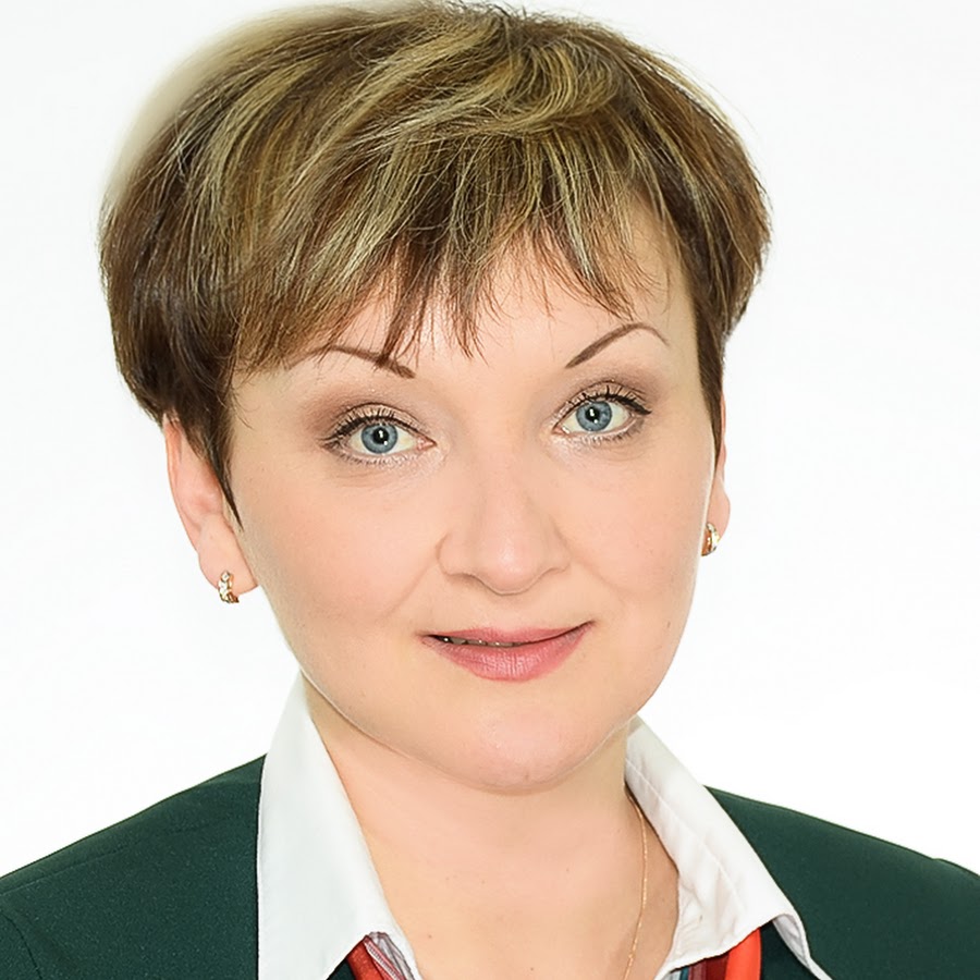 Елагинский дворец в санкт-петербурге. Елагин дворец стиль. Конюшенный корпус елагина дворца. Парк культуры им кирова санкт-петербург елагин остров. Елагинский дворец в санкт-петербурге.