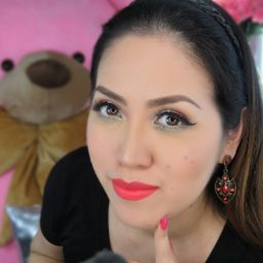 makeupbellysyma 