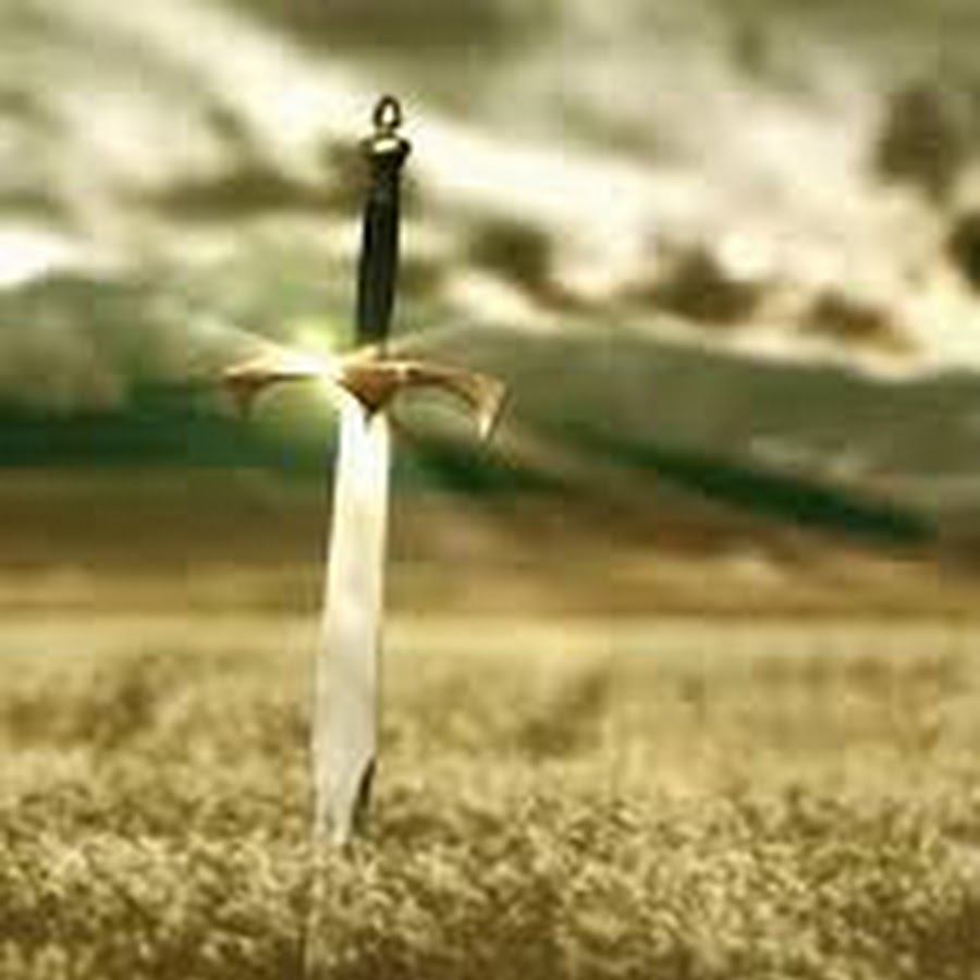 разить мечом. надо разящий меч. шотландский меч клеймор. бёр. разящий меч нового синсэнгуми.