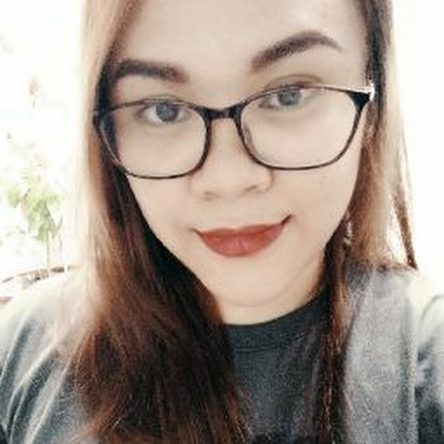 ashley benson and tyler blackburn dating