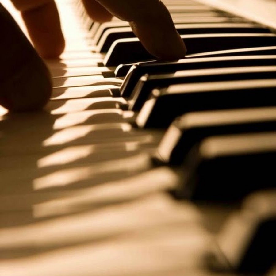 Musica que musica. Музыкальные картинки. Пианино. Музыка фото. Игра на фортепиано.