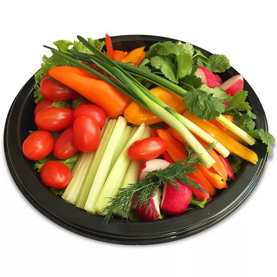 Овощи кипели. Овощи. Овощная тарелка. Свежие овощи на тарелке.