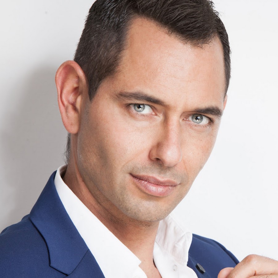 Alejandro Peniche - YouTube