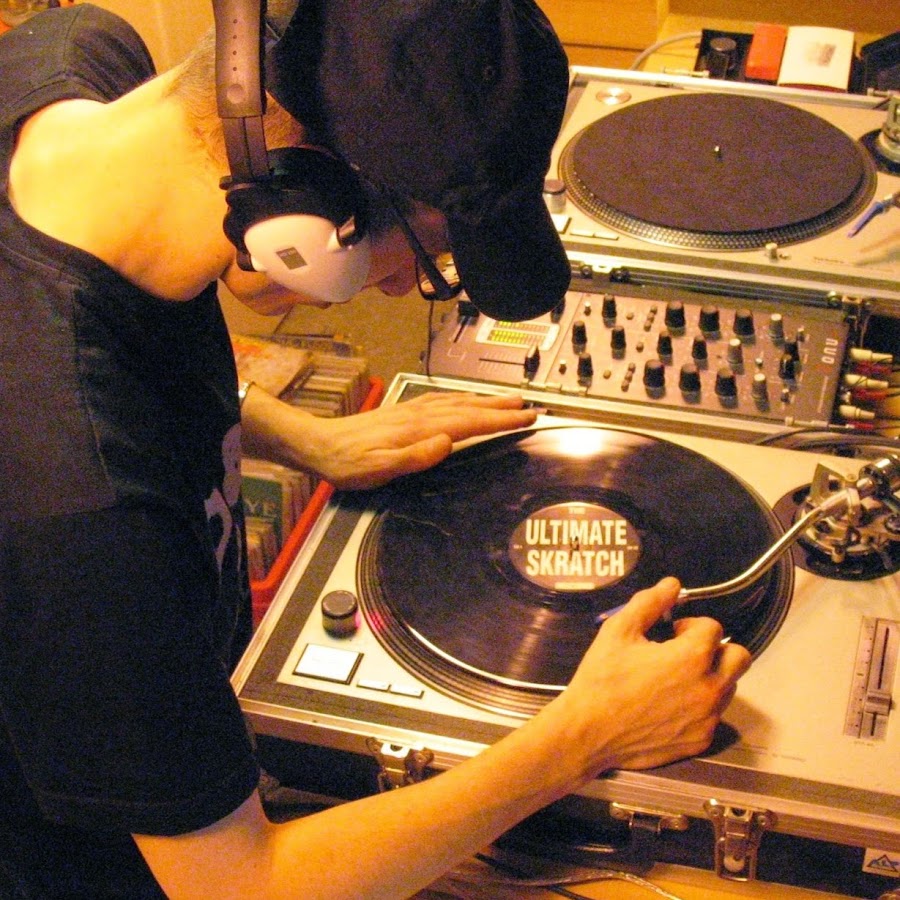 Sound six. Flysound. Кил саунд неверлуза. Саунд клаб. Sound six.