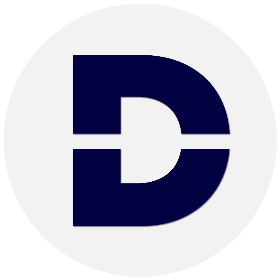 Setup digital. Setup digital. Стол для компьютера. Blackmagic design davinci resolve studio. Красивый компьютер.