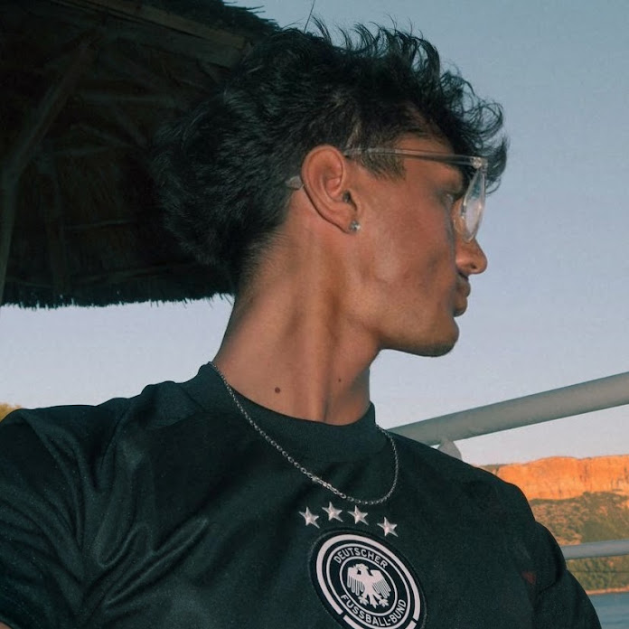 Matthyss Net Worth & Earnings (2026)