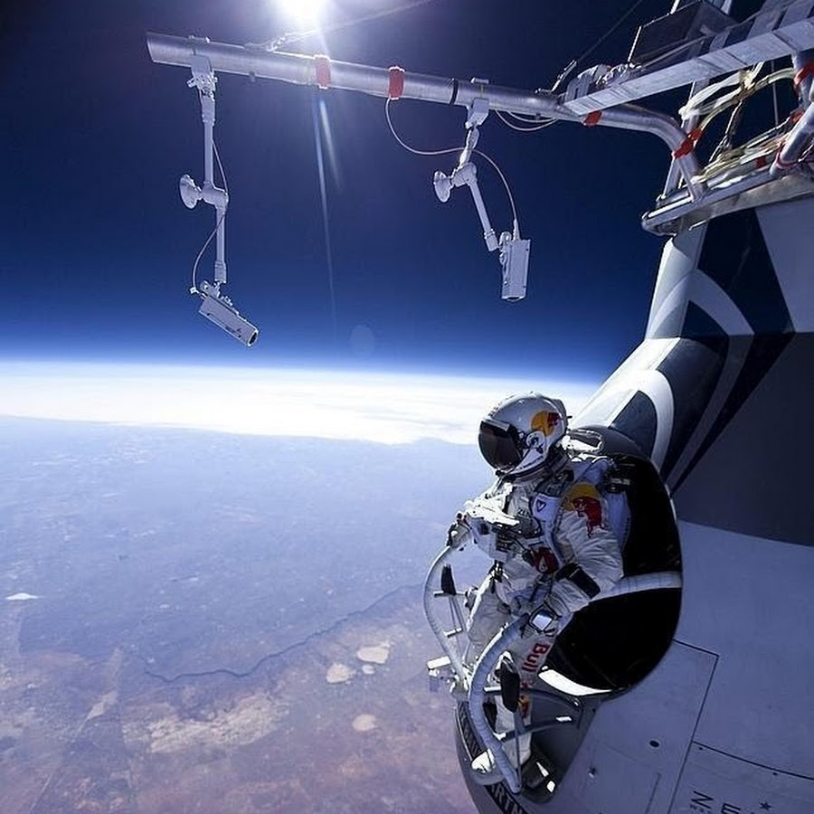 Red bull Stratos