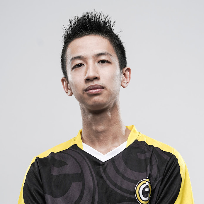 Spade Net Worth & Earnings (2025)