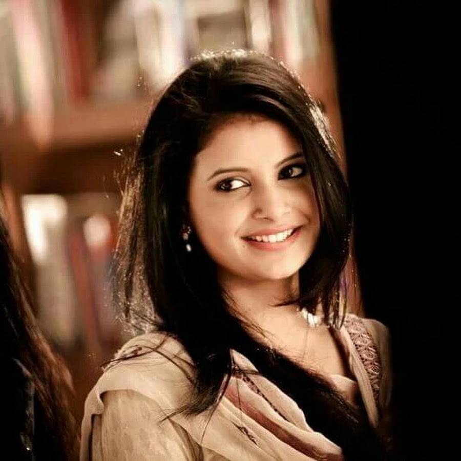 Хазал кая актриса. Pakistani female singer 2024. Fariha bakir. Fariha baker. Я назвала ее фериха.