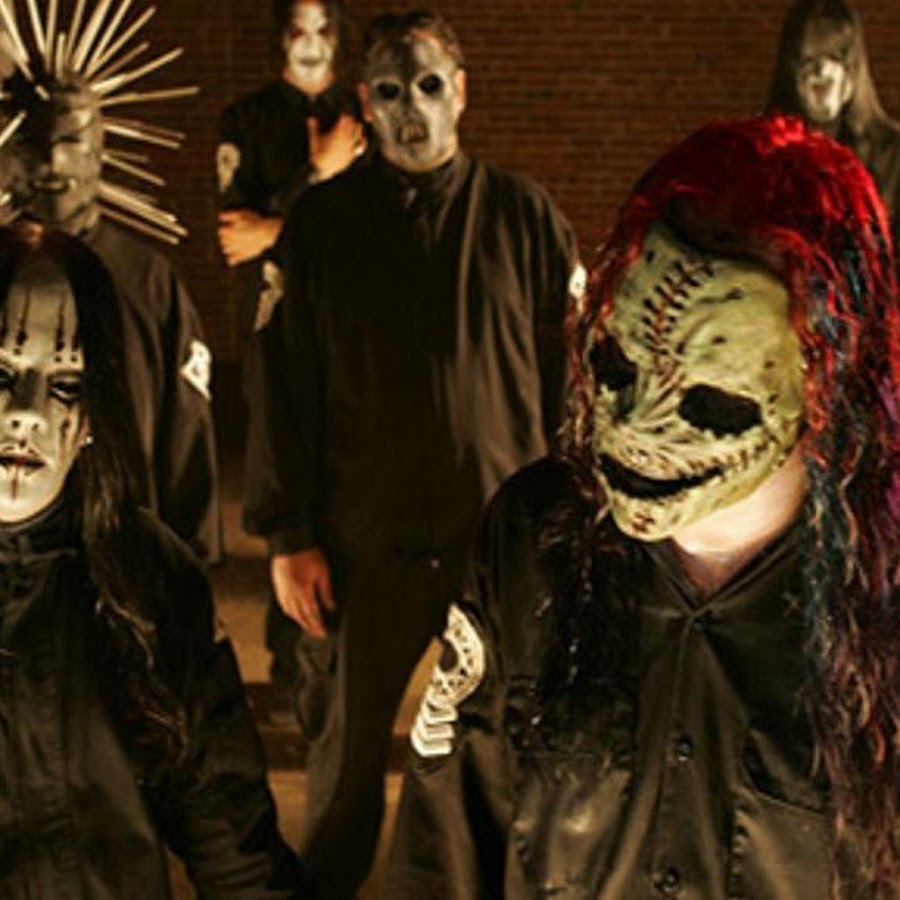 Группа emperor. Slipknot liar. Брэндон дарнер слипкнот. Брэндон дарнер слипкнот. Sid wilson slipknot.