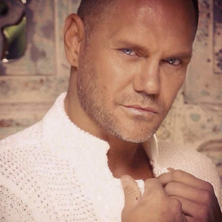 Начо видал фото в молодости. Начо видаля. Nacho актер. Начос 365 дней актёр. Начо видаль 2003.