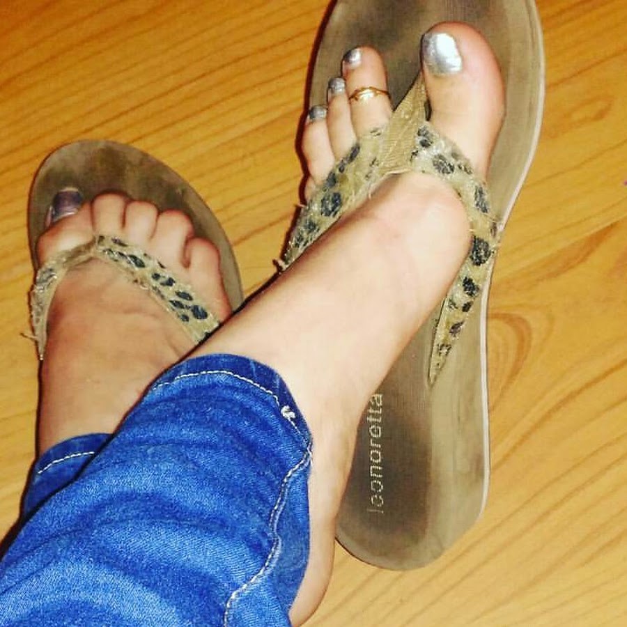 miss sexy Feet spain YouTube