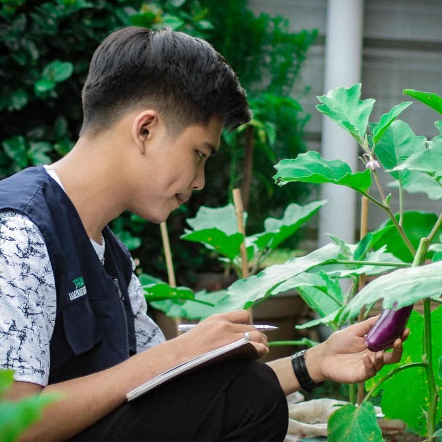 Bima Mandala Putra - YouTube