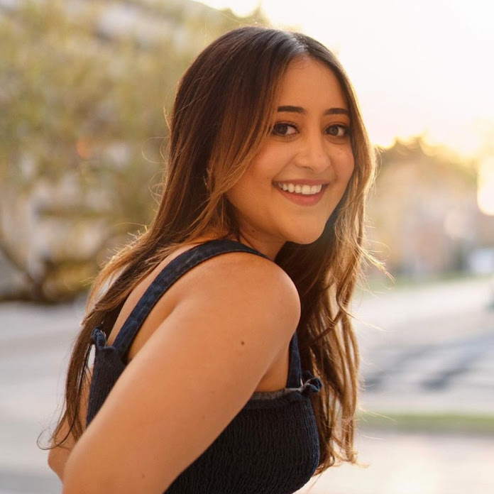 Negeen Dargahi Net Worth & Earnings (2026)