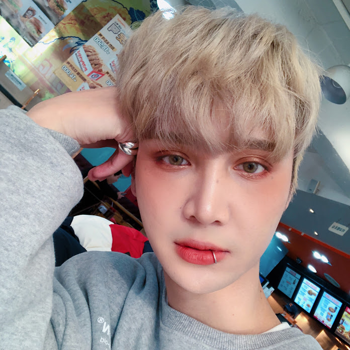 Edward Avila Net Worth & Earnings (2026)