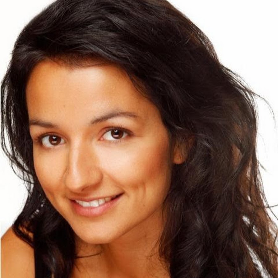 Dina Mousawi - YouTube