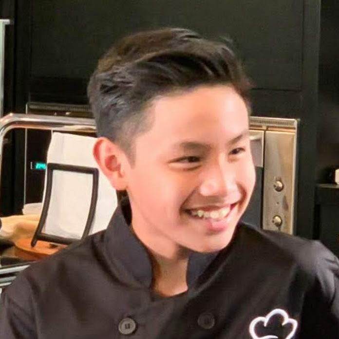 MarkPawarit Net Worth & Earnings (2026)