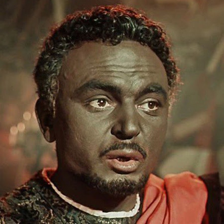 Книга про мавра. Магнитотерапия аппараты для медицинских учреждений. Мавр картинка. Мавр. Мавр абакан.