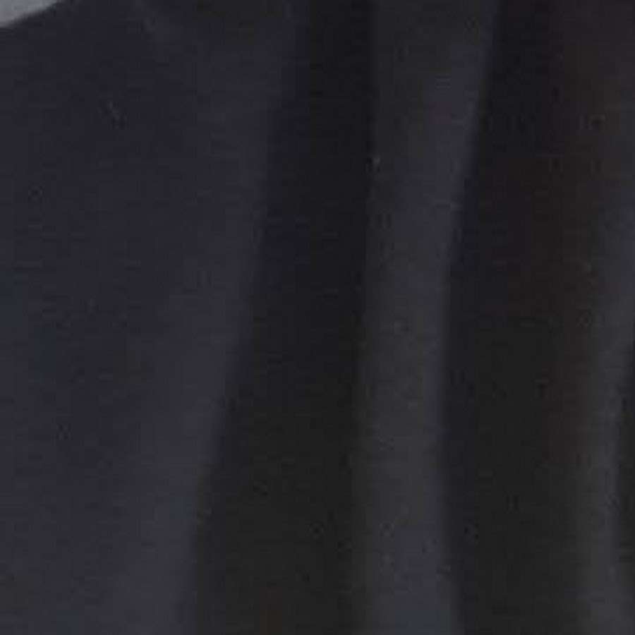 Ezro - YouTube - 900 x 900 jpeg 47kB