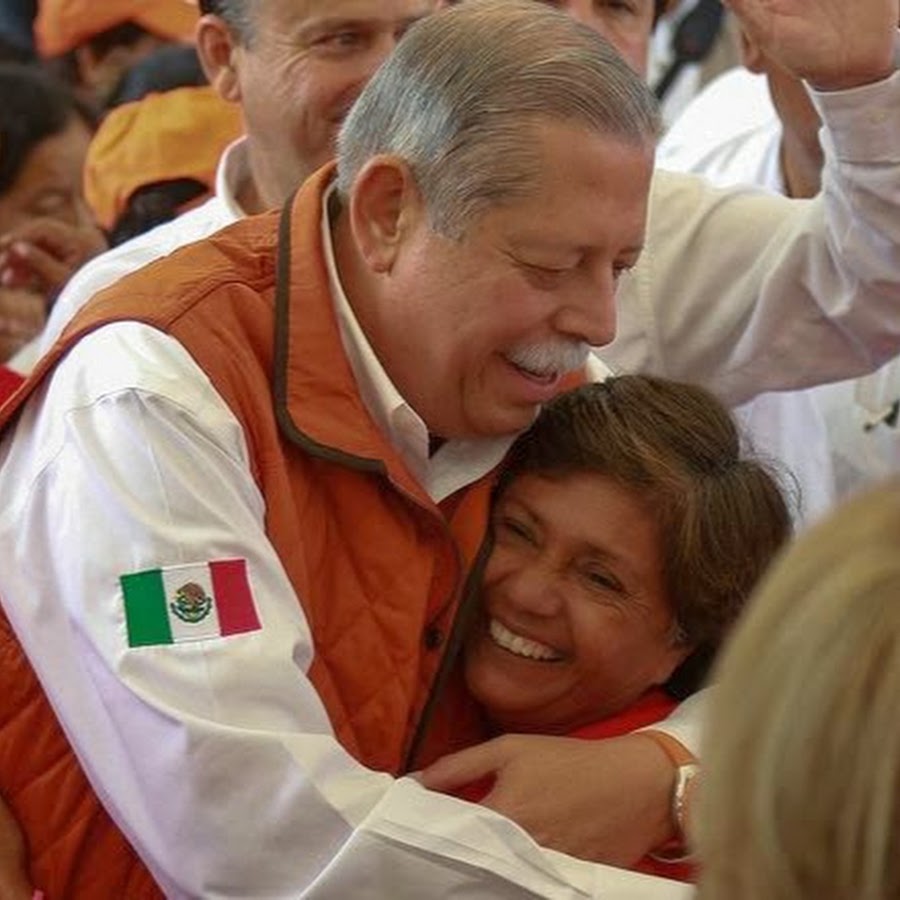 Egidio Torre Cantú - YouTube