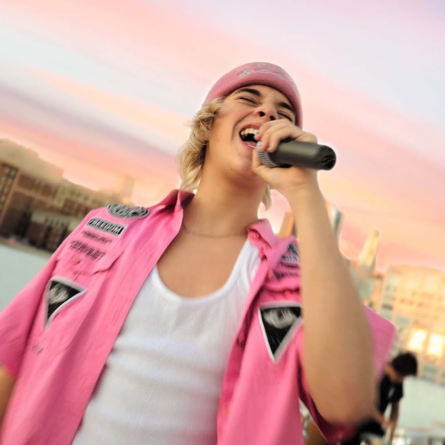 Gavin Magnus YouTube