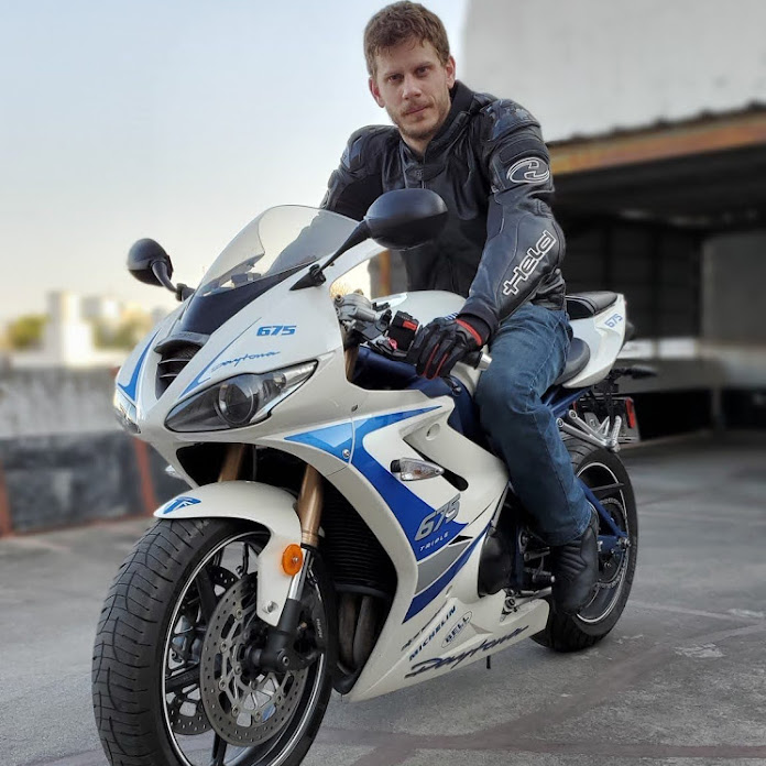 Chewy Mustaine Reviews Net Worth & Earnings (2026)