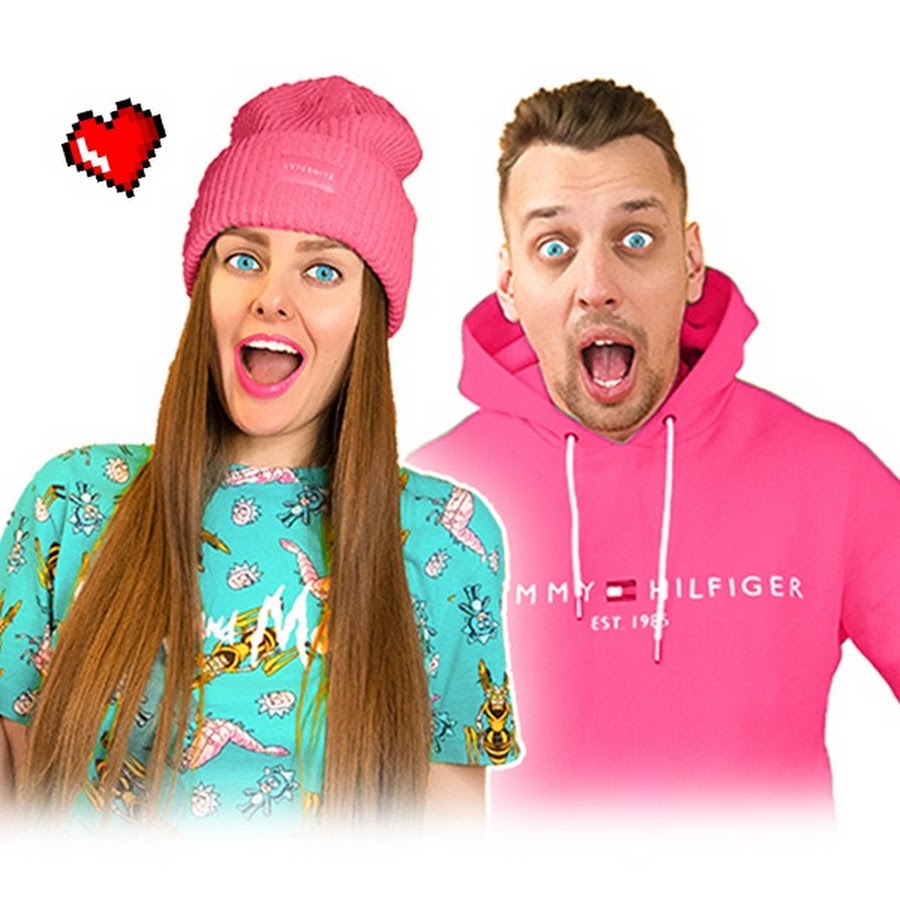 Дабл бабл дабл бабл. Дабл бабл старые видео. Дабл бабл аня и ксюша и саша. Ксюша дабл бабл. Блогер аня канал дабл-бабл.