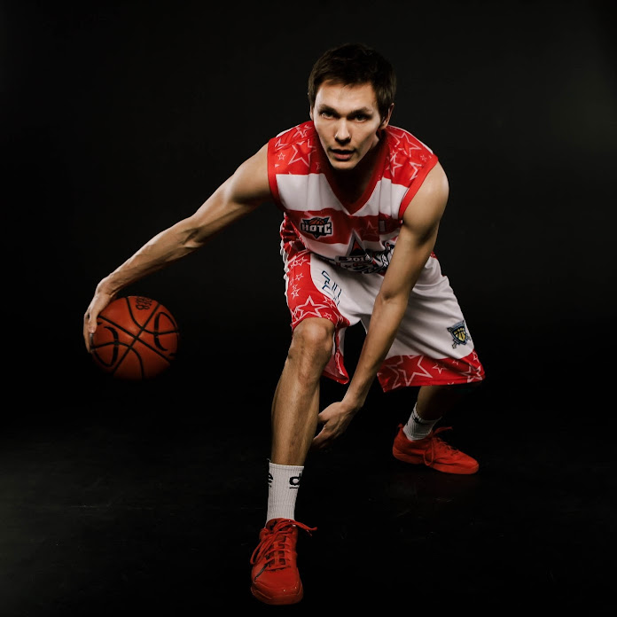 SmooveUkraine Net Worth & Earnings (2026)