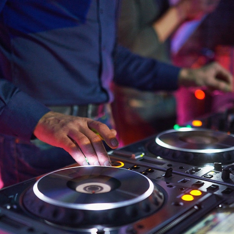 День диджея