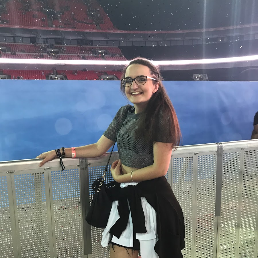 kirsty young - YouTube