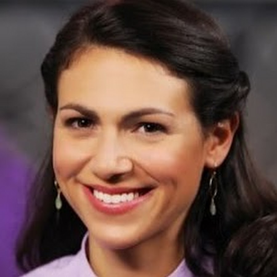 Elisa Strauss of Confetti Cakes YouTube