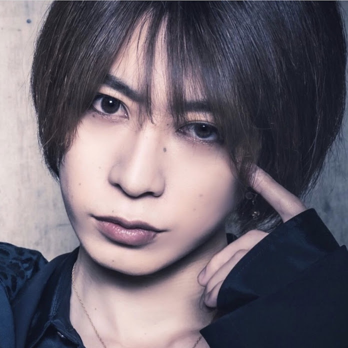 SHIN LOID Net Worth & Earnings (2026)