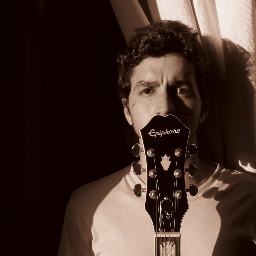 Lucas Mello - YouTube