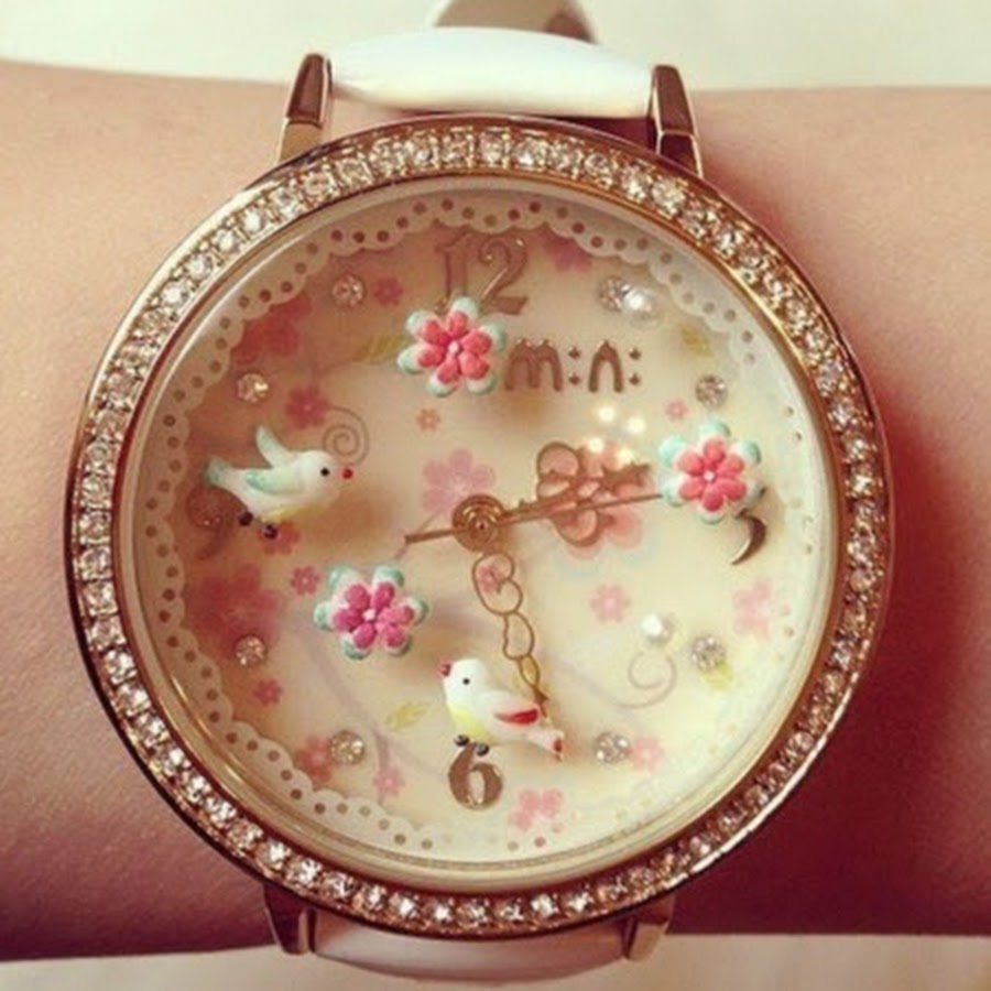 Pretty watch. Наручные часы mini mnc2029rose. Audemars piguet frosted gold. Часы цветочки наручные. Часики женские гжель.