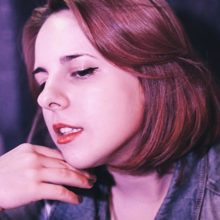 Paper Queen - YouTube